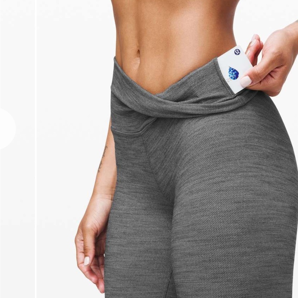 Lululemon Align Pant II 25"
Mini Heathered Herringbone Heathered NWOT SIZE 2 - Picture 5 of 9